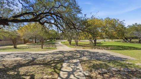449 Hunters Trophy New Braunfels TX 78132