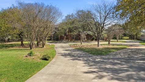 449 Hunters Trophy New Braunfels TX 78132