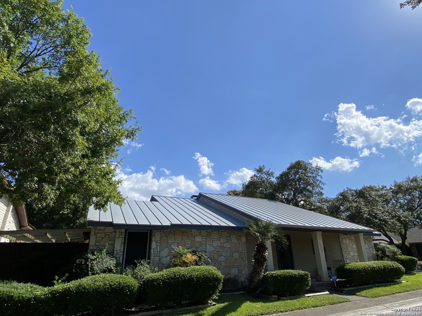 1742 Summer Park Lane San Antonio TX 78213