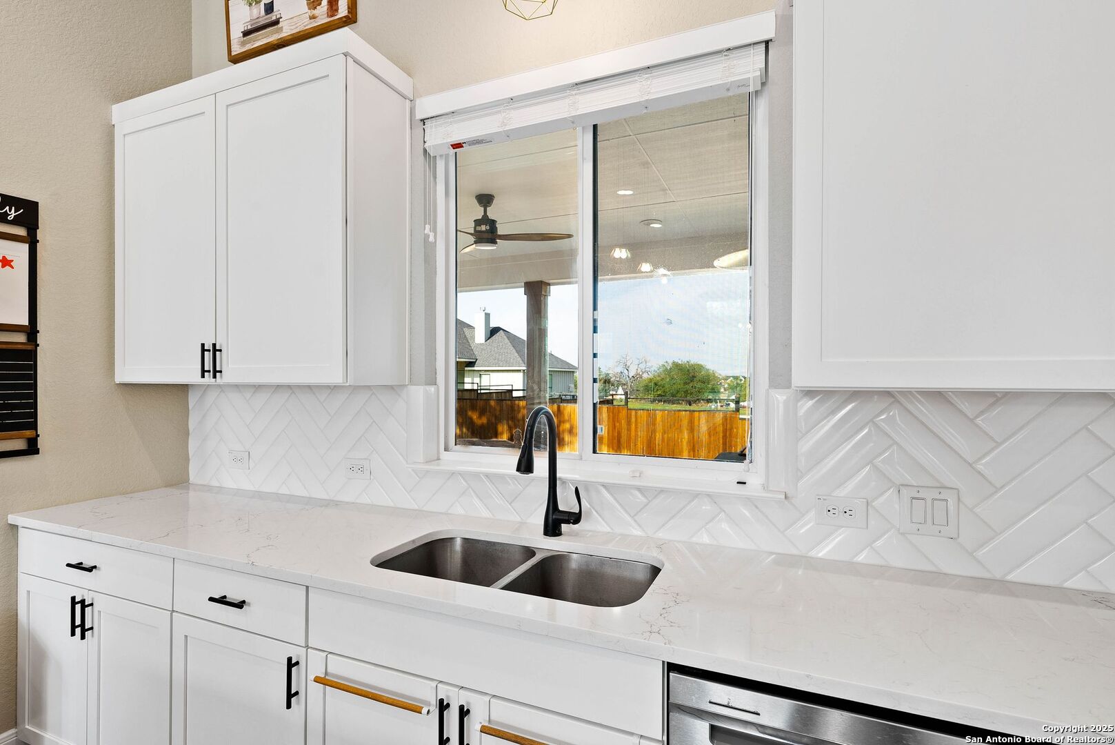132 Ash Parkway La Vernia TX 78121