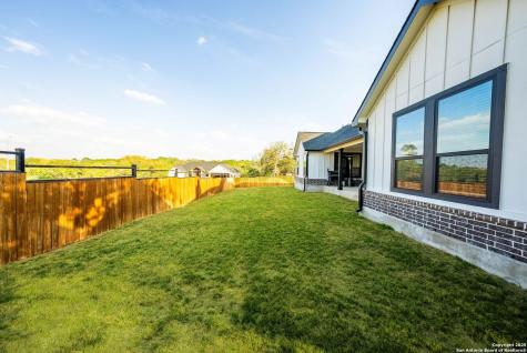 132 Ash Parkway La Vernia TX 78121