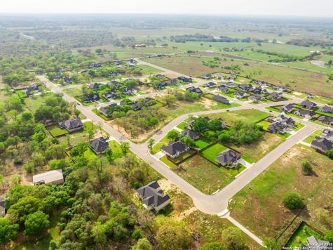 132 Ash Parkway La Vernia TX 78121