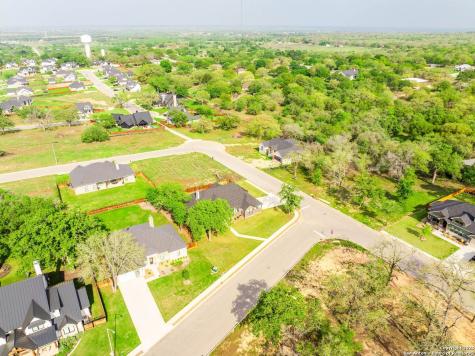 132 Ash Parkway La Vernia TX 78121