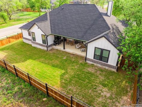 132 Ash Parkway La Vernia TX 78121