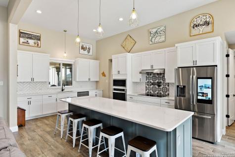 132 Ash Parkway La Vernia TX 78121