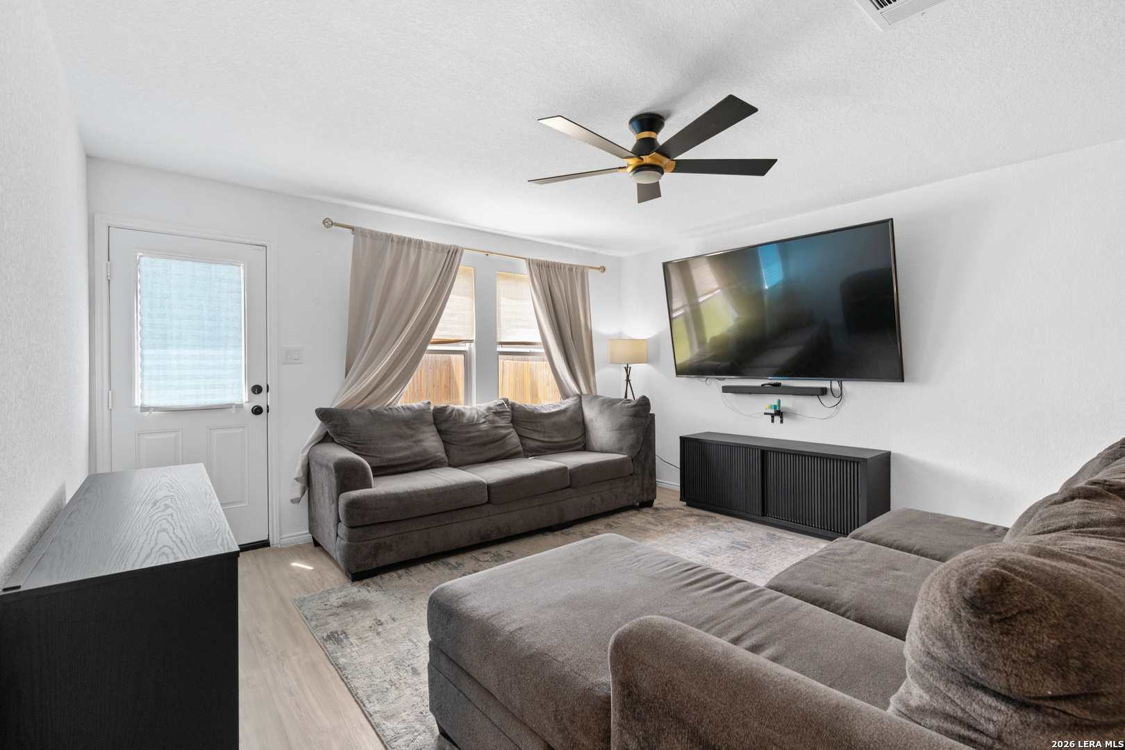 2818 Millikan Drive Converse TX 78109