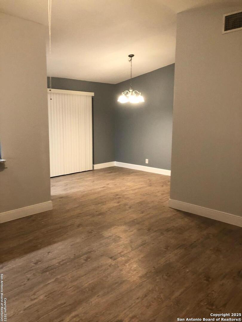 8401 Forest Ridge San Antonio TX 78239