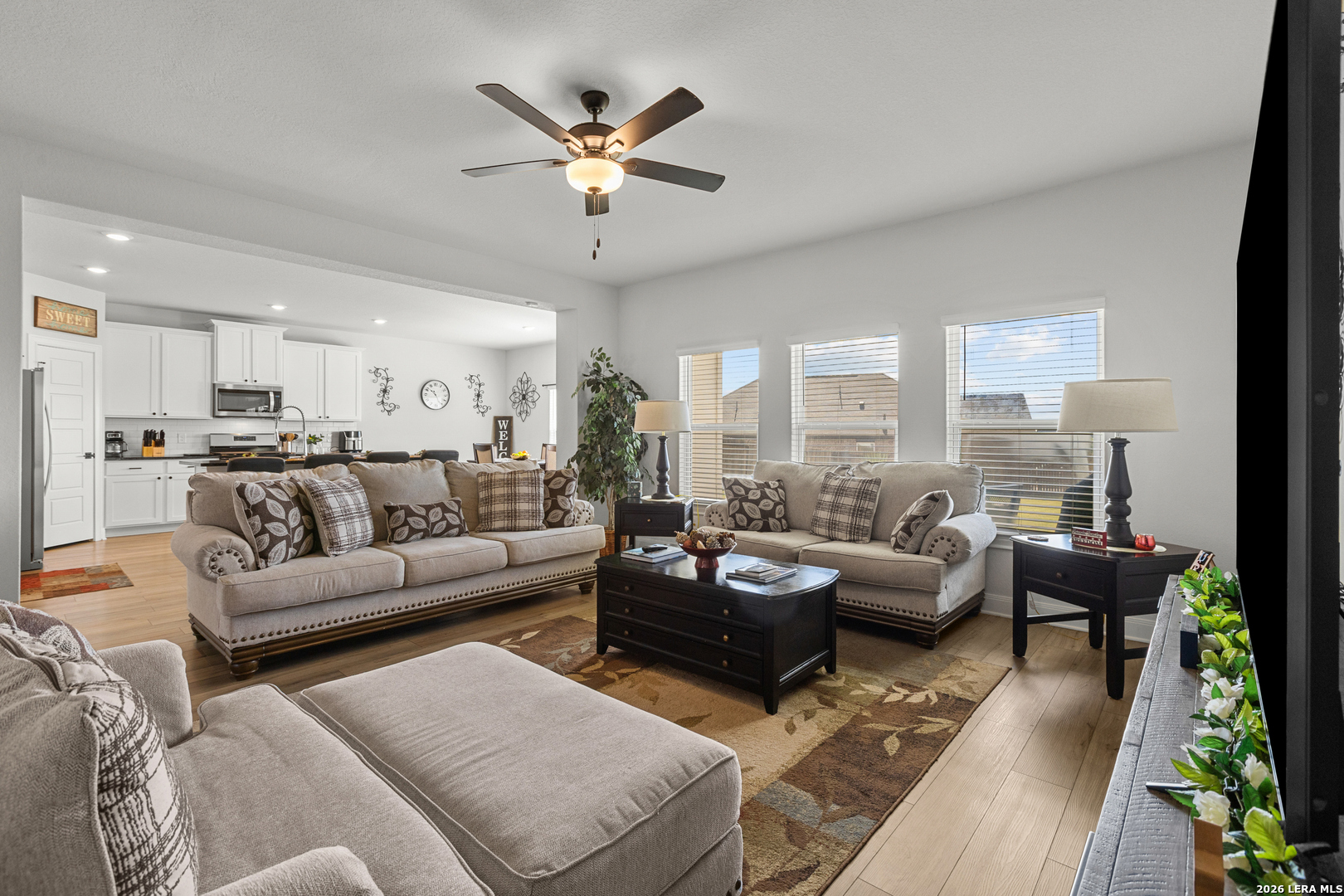 9306 Crestway Road Converse TX 78109