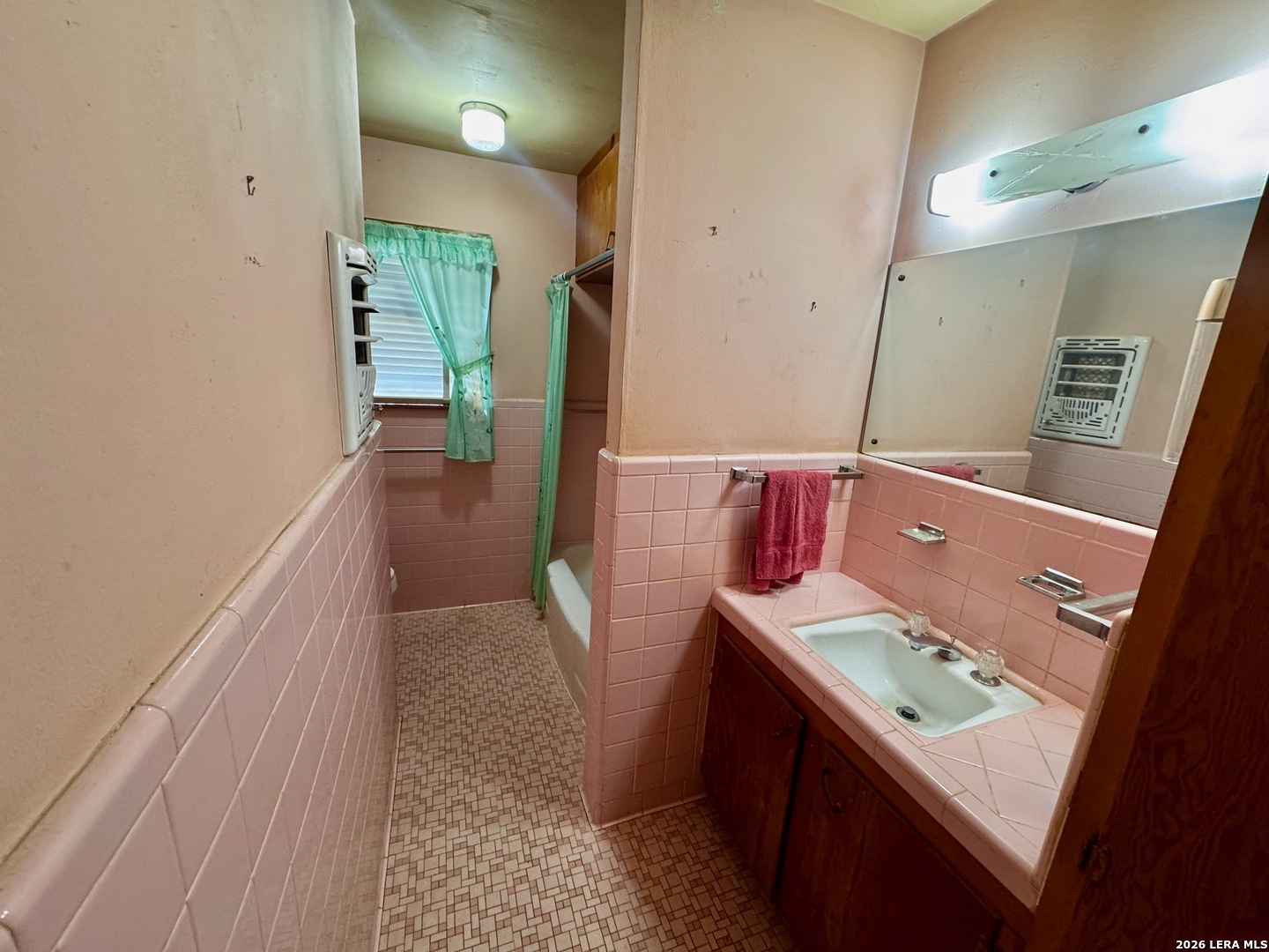 212 Patrick Pleasanton TX 78064