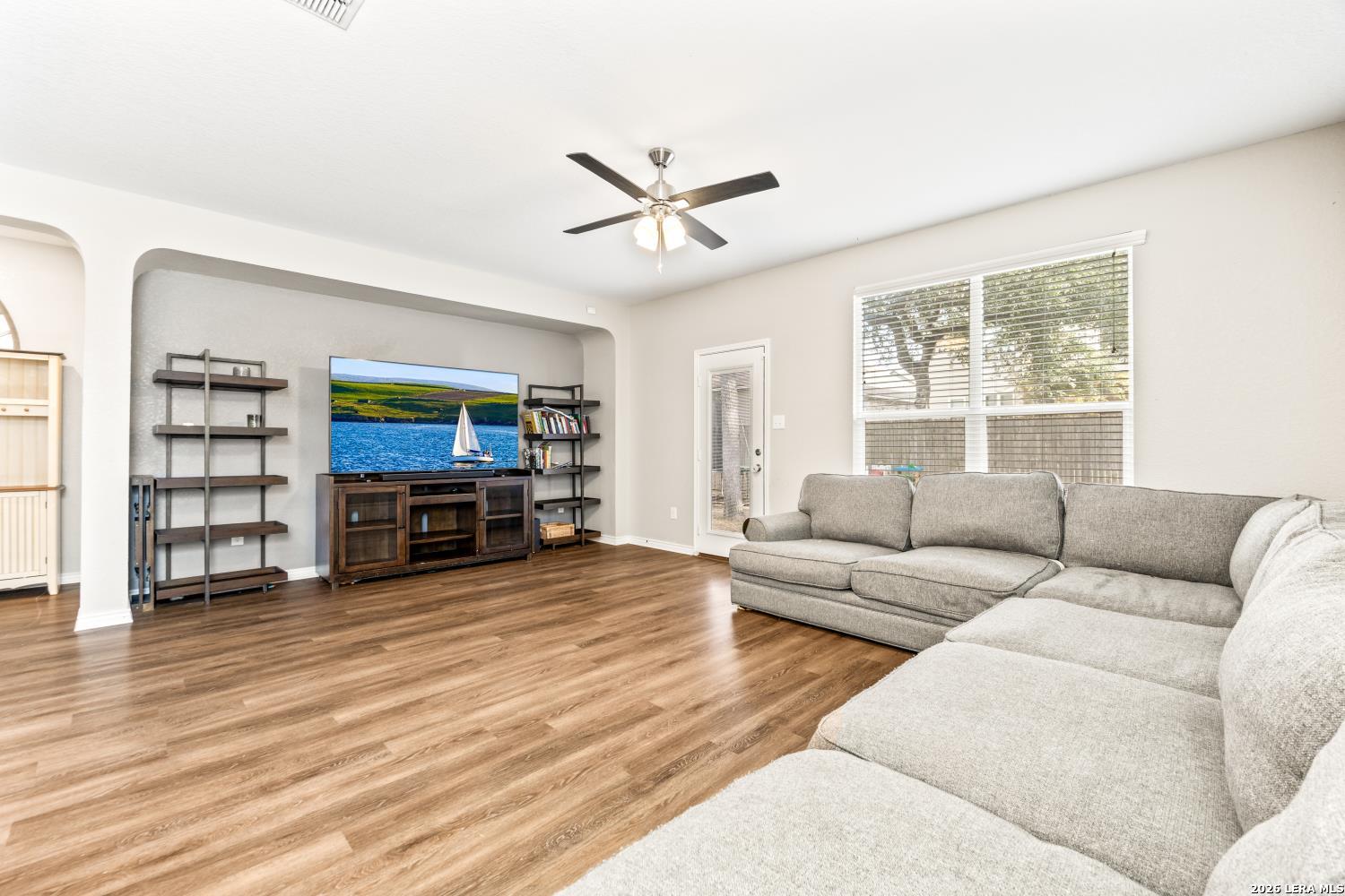 11127 Red Oak Turn Helotes TX 78023