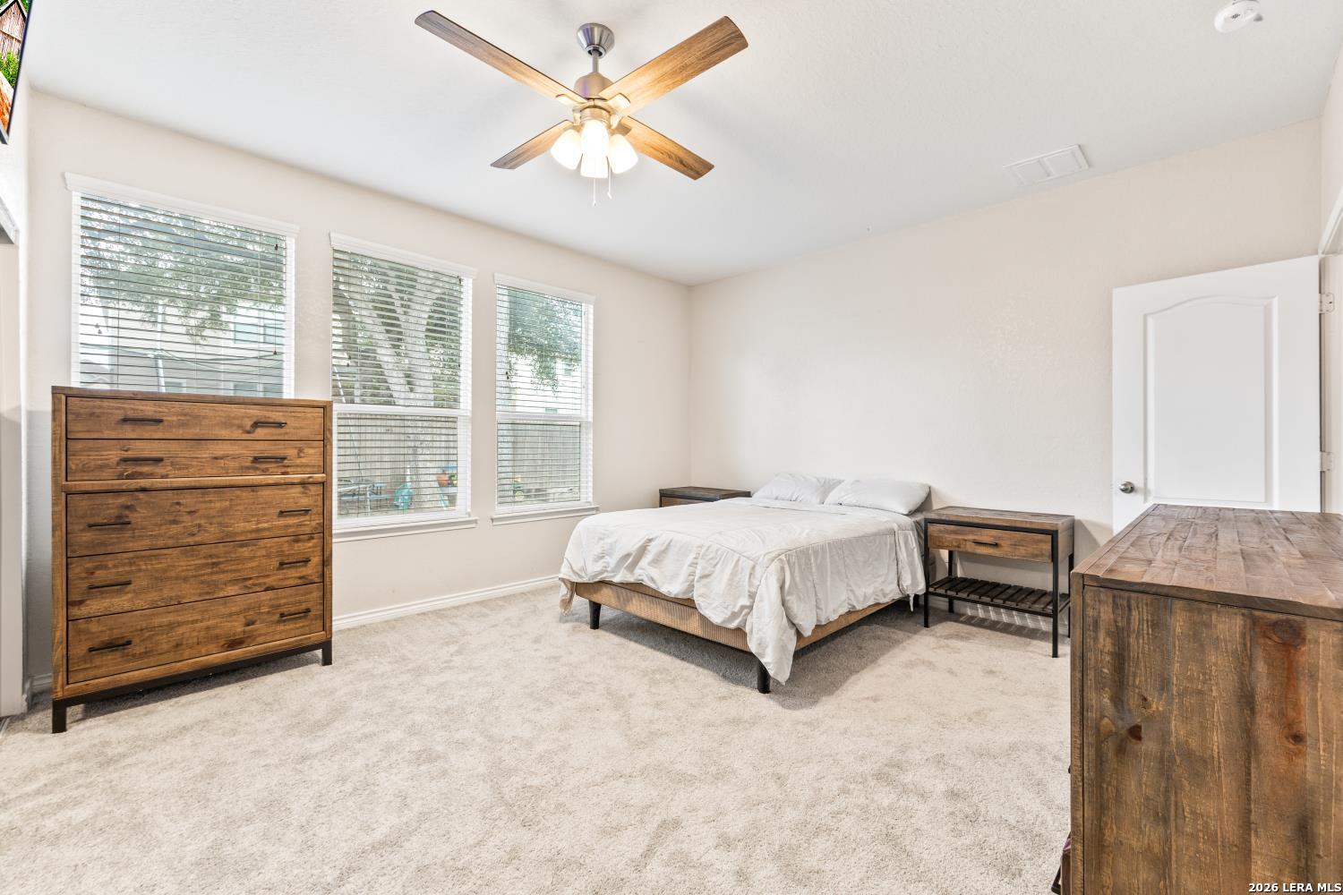 11127 Red Oak Turn Helotes TX 78023