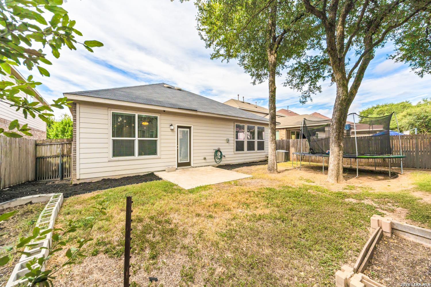 11127 Red Oak Turn Helotes TX 78023
