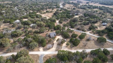 60 Loop Uvalde TX 78801