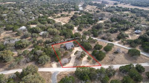 60 Loop Uvalde TX 78801