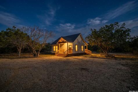 60 Loop Uvalde TX 78801