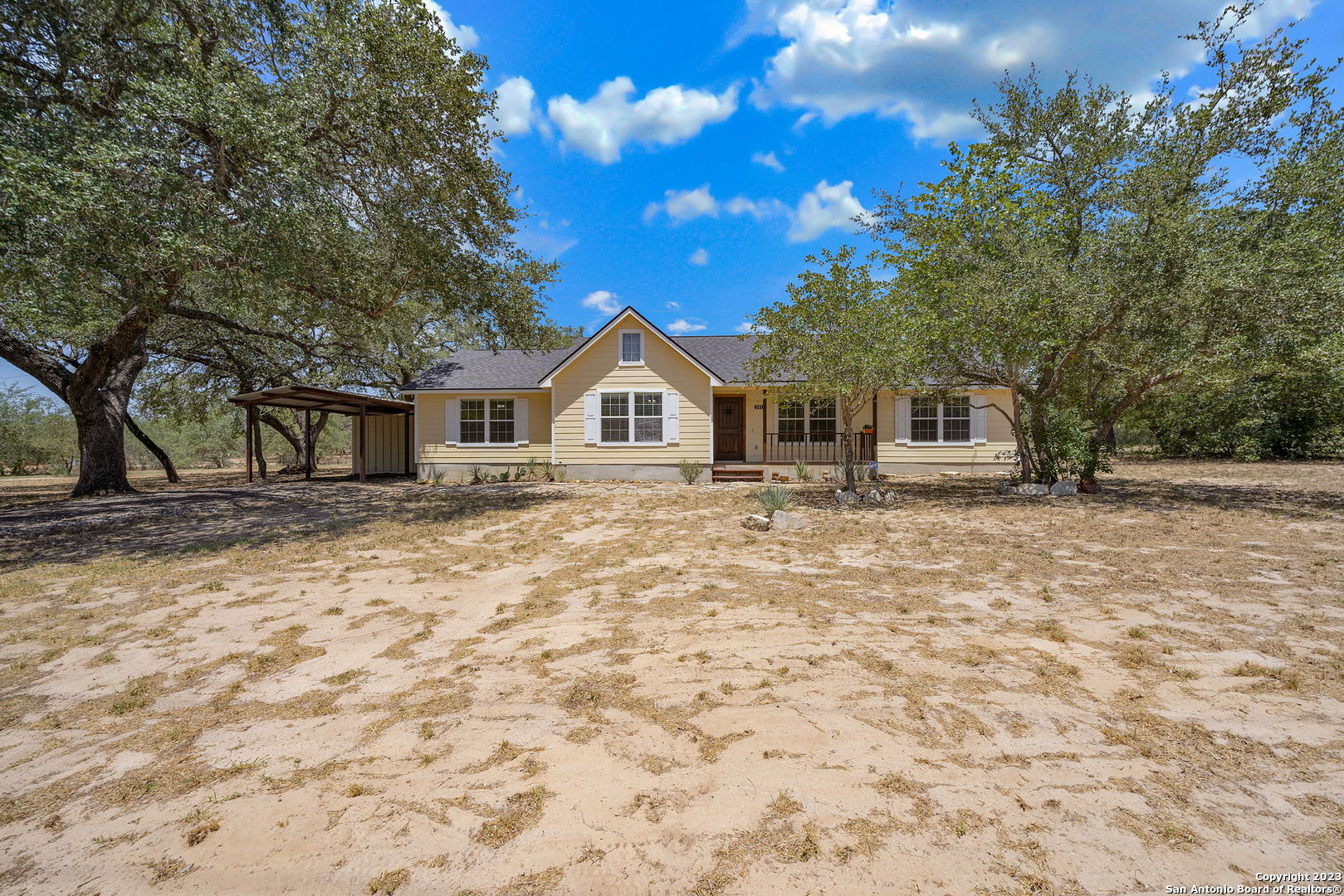 301 Trophy Lane Poteet TX 78065