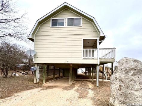 519 Enchanted River Drive Bandera TX 78003