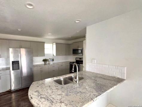 519 Enchanted River Drive Bandera TX 78003