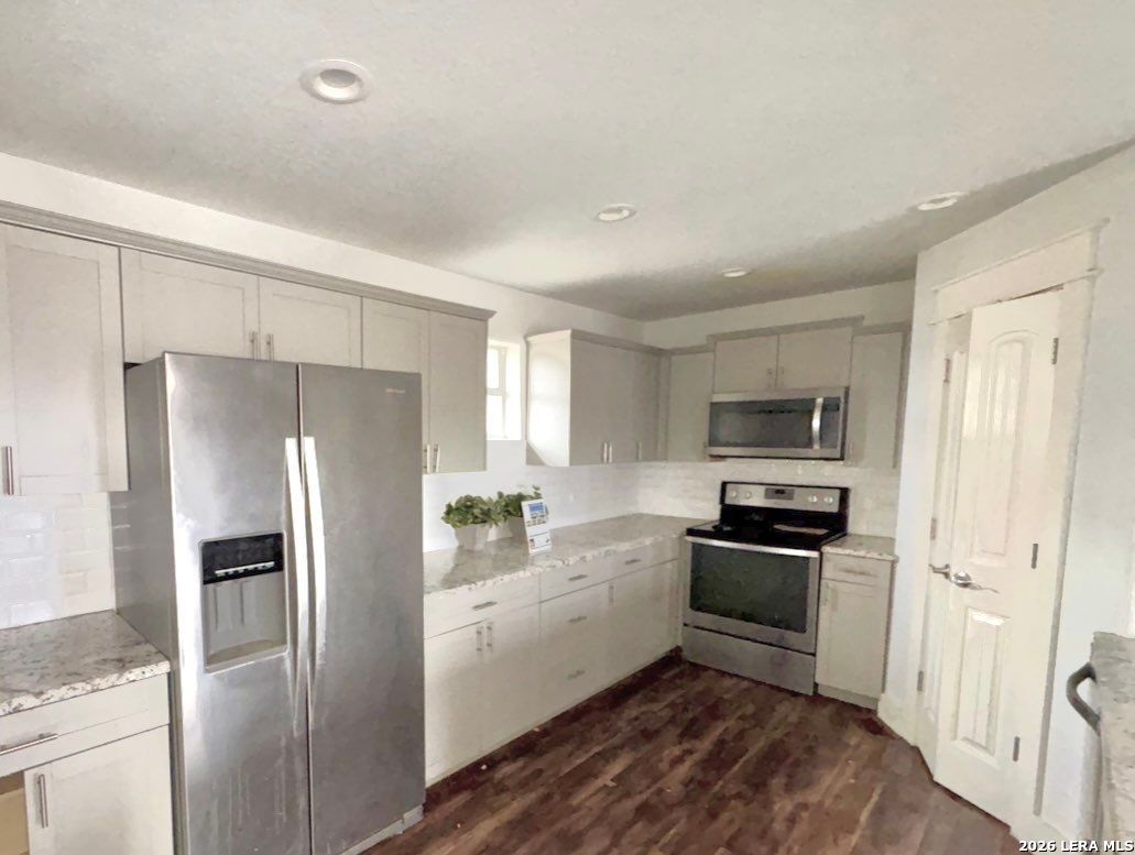 519 Enchanted River Drive Bandera TX 78003
