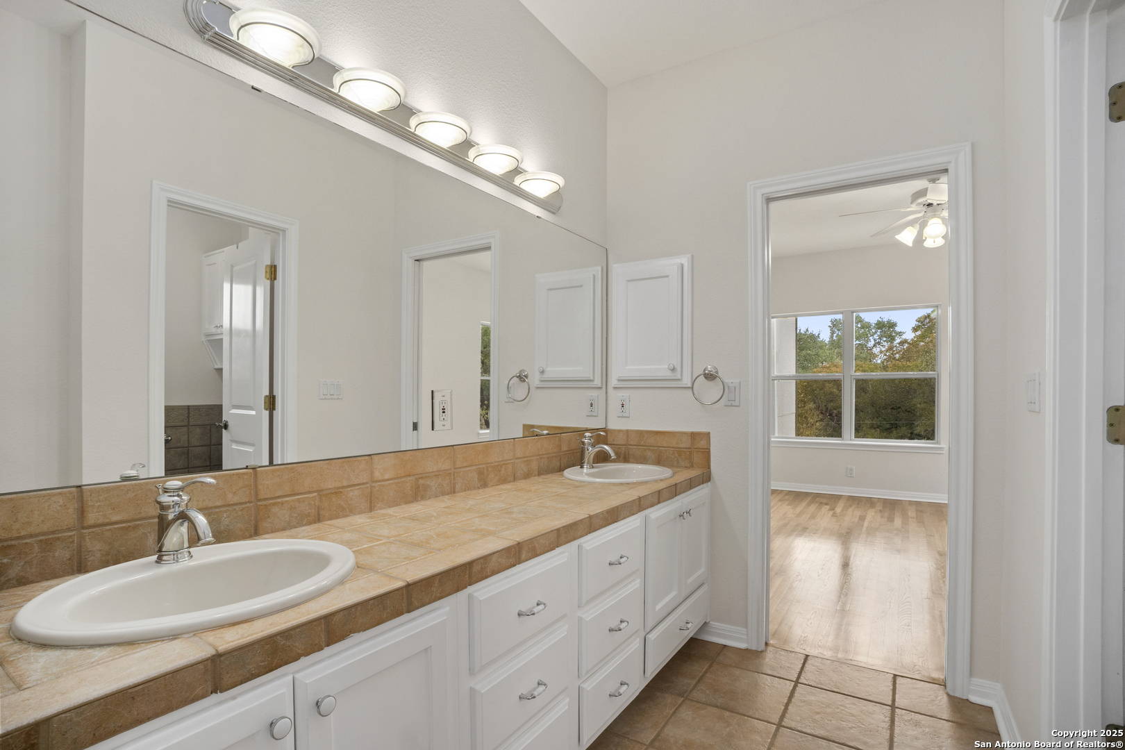 1245 Phantom Rider Trail Spring Branch TX 78070
