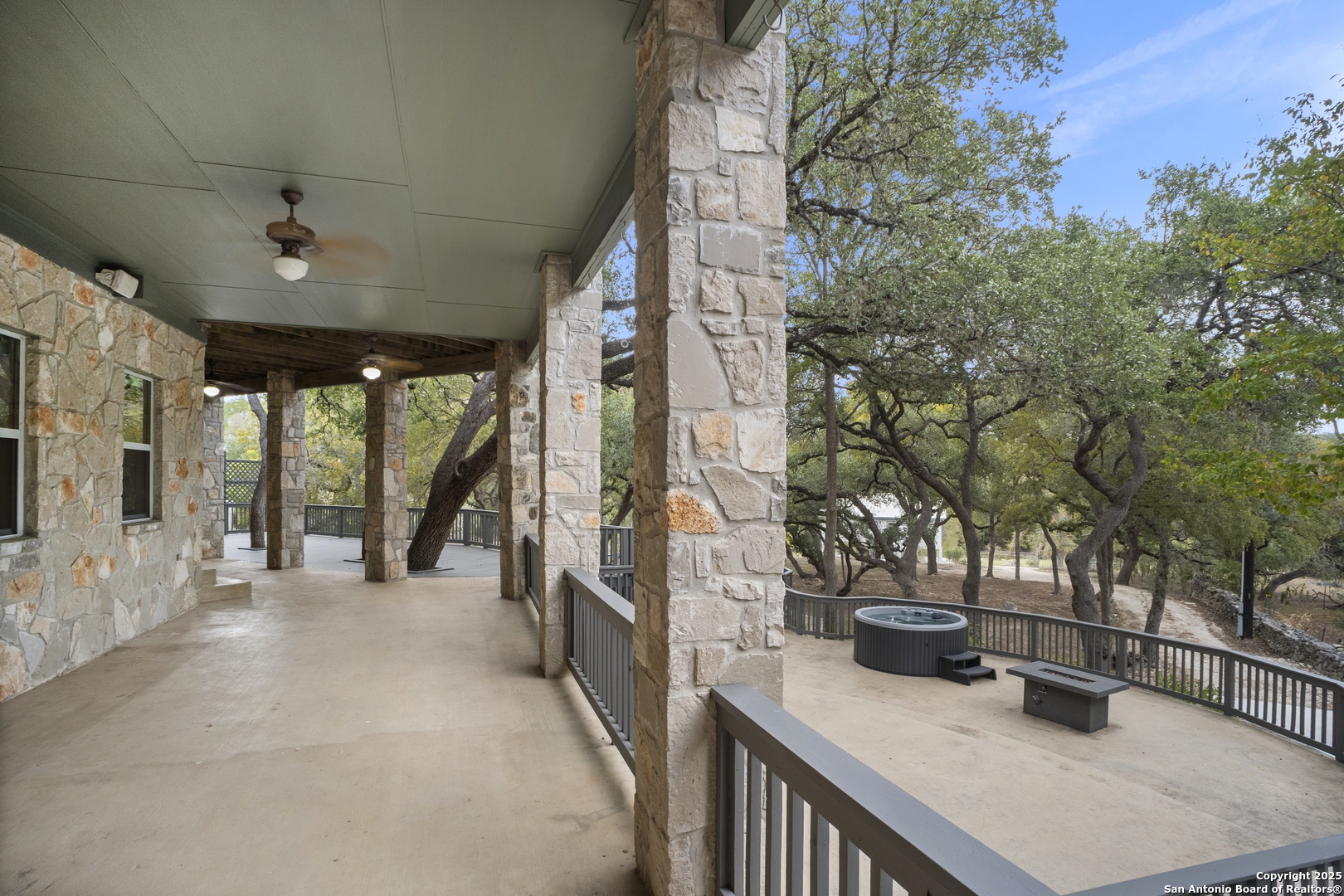 1245 Phantom Rider Trail Spring Branch TX 78070