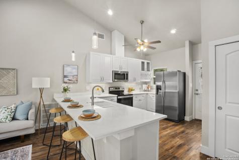 1245 Phantom Rider Trail Spring Branch TX 78070