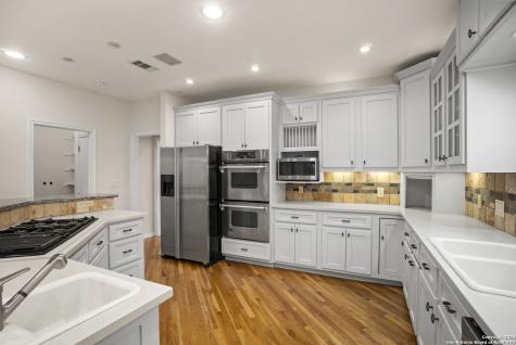1245 Phantom Rider Trail Spring Branch TX 78070