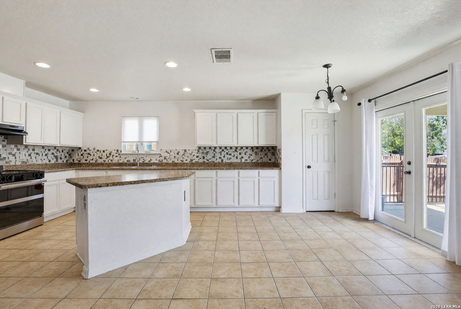 228 Springtree Trail Cibolo TX 78108