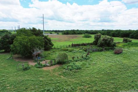 0 County Road 240 Waelder TX 78632