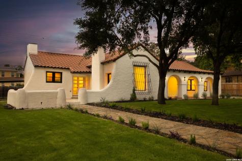 135 W Lullwood San Antonio TX 78212