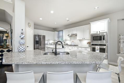 902 Pickwick San Antonio TX 78260