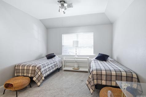 902 Pickwick San Antonio TX 78260