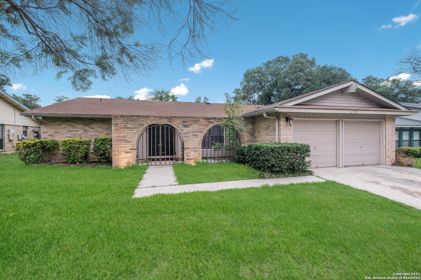 6730 Country Field Drive San Antonio TX 78240