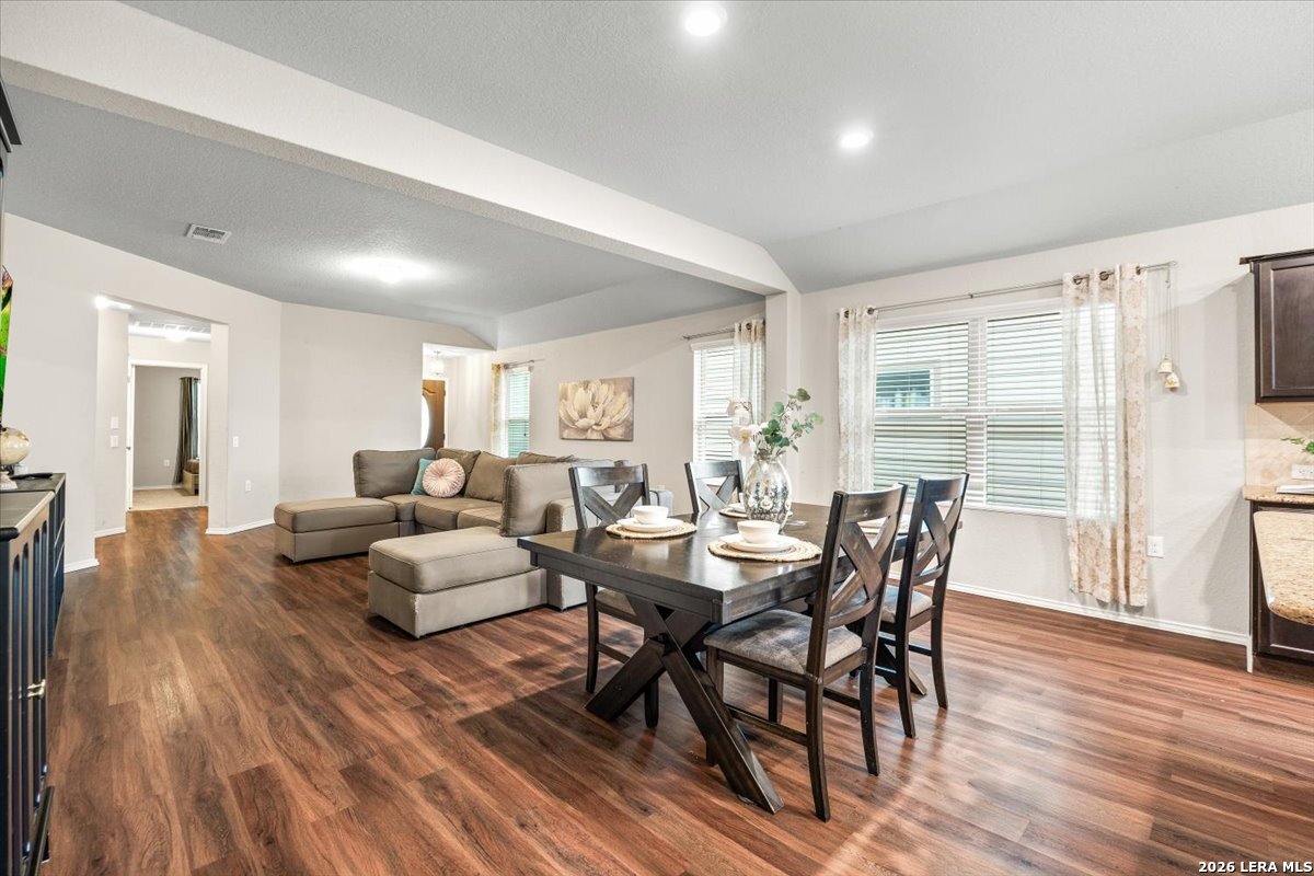 5911 Bridle Bend San Antonio TX 78218
