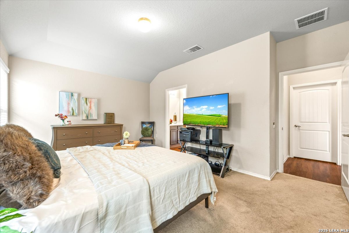 5911 Bridle Bend San Antonio TX 78218