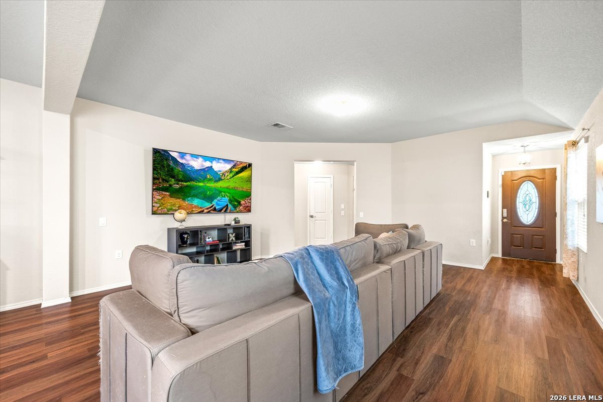 5911 Bridle Bend San Antonio TX 78218