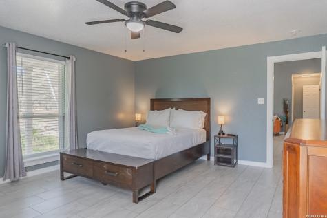 311 Governors Floresville TX 78114