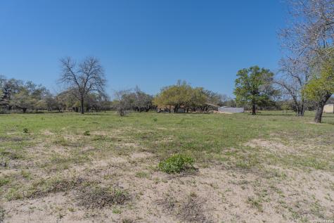 311 Governors Floresville TX 78114
