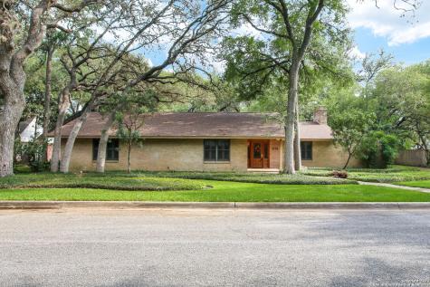 3718 Hundred Oaks Drive San Antonio TX 78217