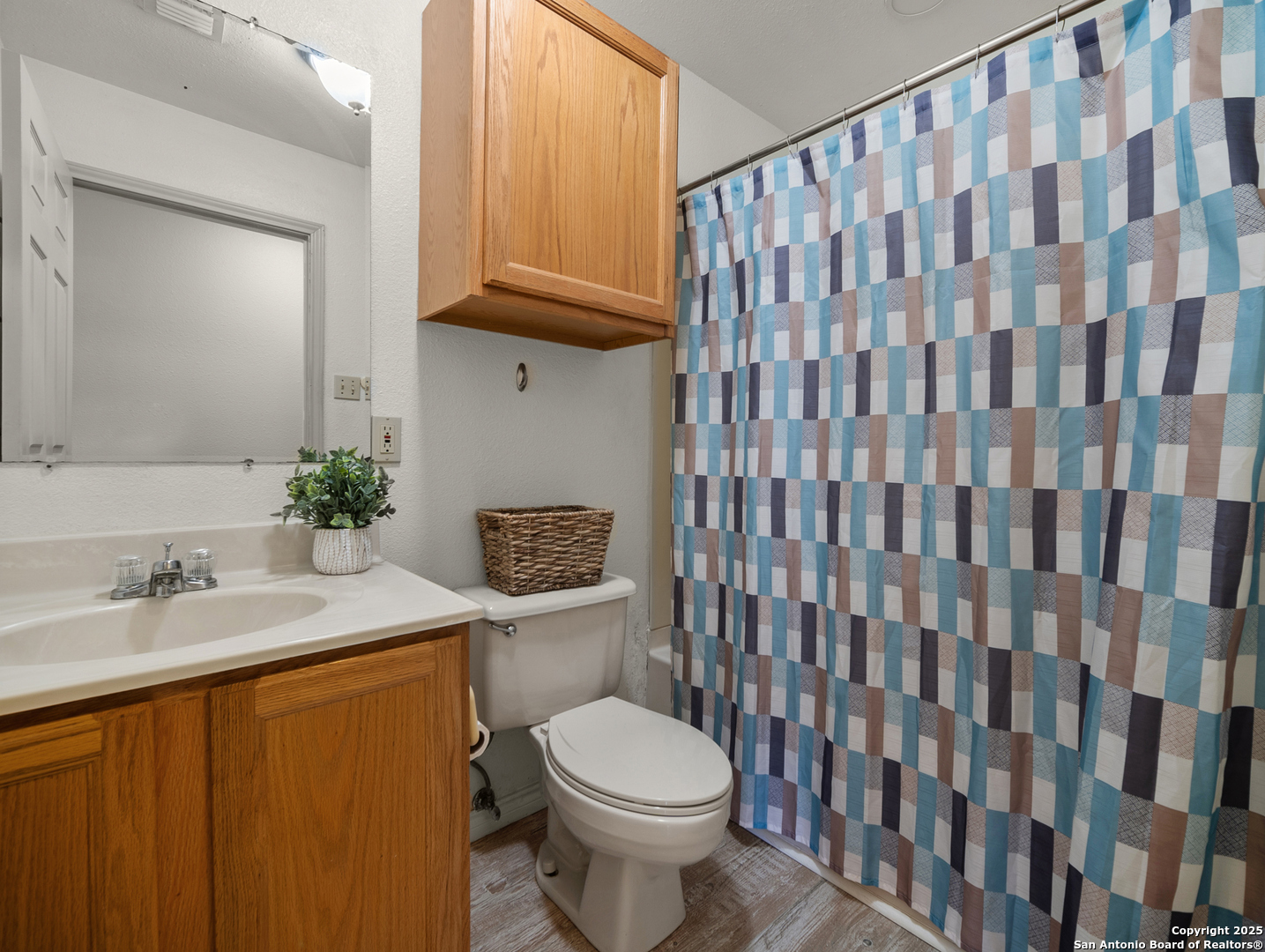 504 Oak Grove San Marcos TX 78666