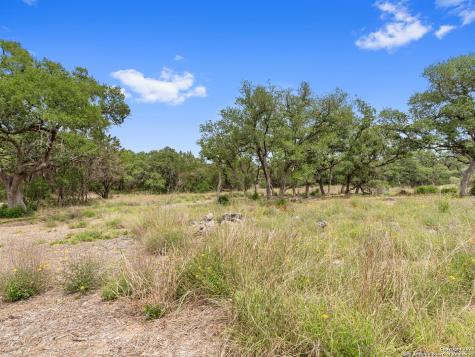 504 Oak Grove San Marcos TX 78666