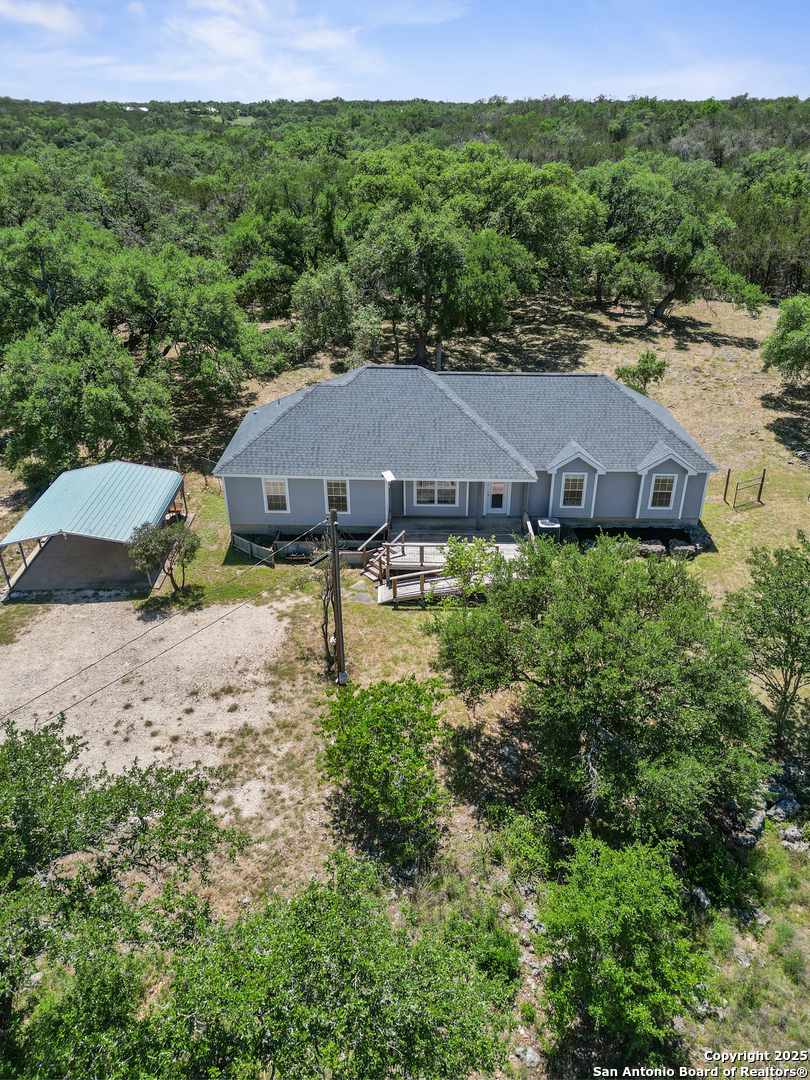 504 Oak Grove San Marcos TX 78666