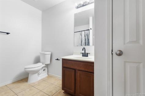 9418 Madison Creek Converse TX 78109