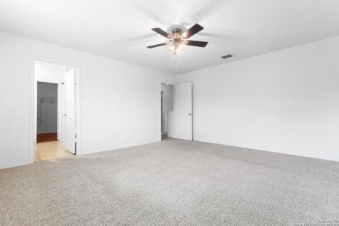 9418 Madison Creek Converse TX 78109
