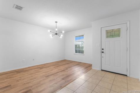 9418 Madison Creek Converse TX 78109