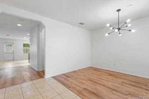 9418 Madison Creek Converse TX 78109