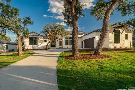 24403 Tres Arroyos San Antonio TX 78255