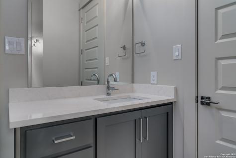 24403 Tres Arroyos San Antonio TX 78255