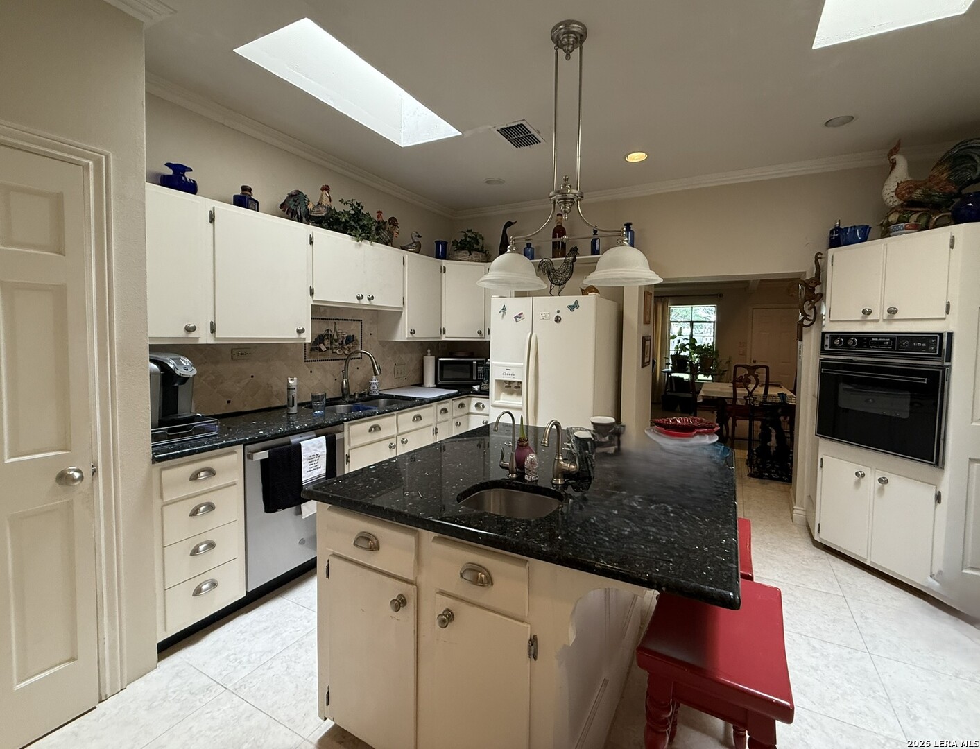 100 Hazel Avenue Three Rivers TX 78071