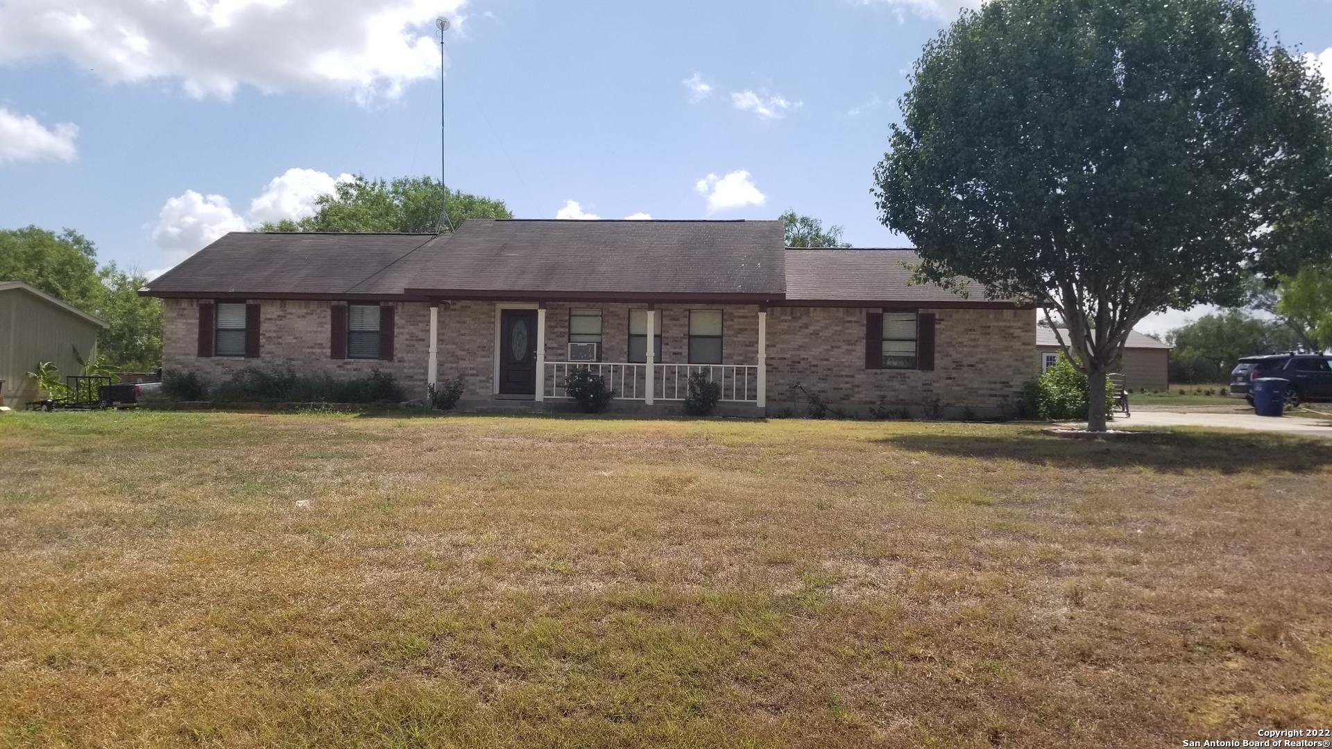 805 Sheffield Road Seguin TX 78155